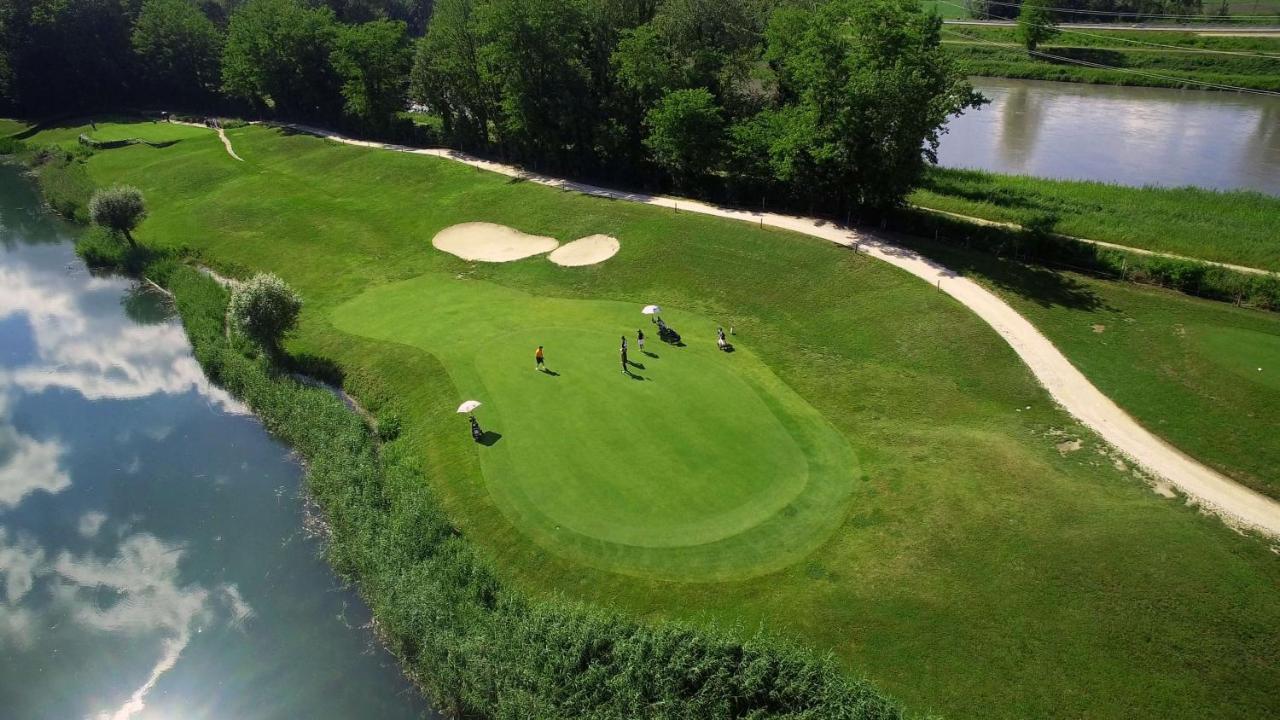 Domaine De Charmeil Saint-Quentin-sur-Isère Екстериор снимка
