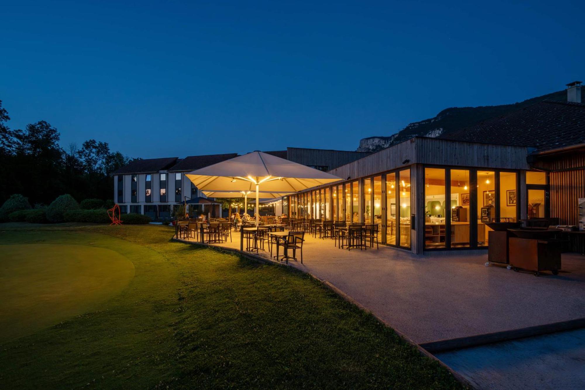 Domaine De Charmeil Saint-Quentin-sur-Isère Екстериор снимка