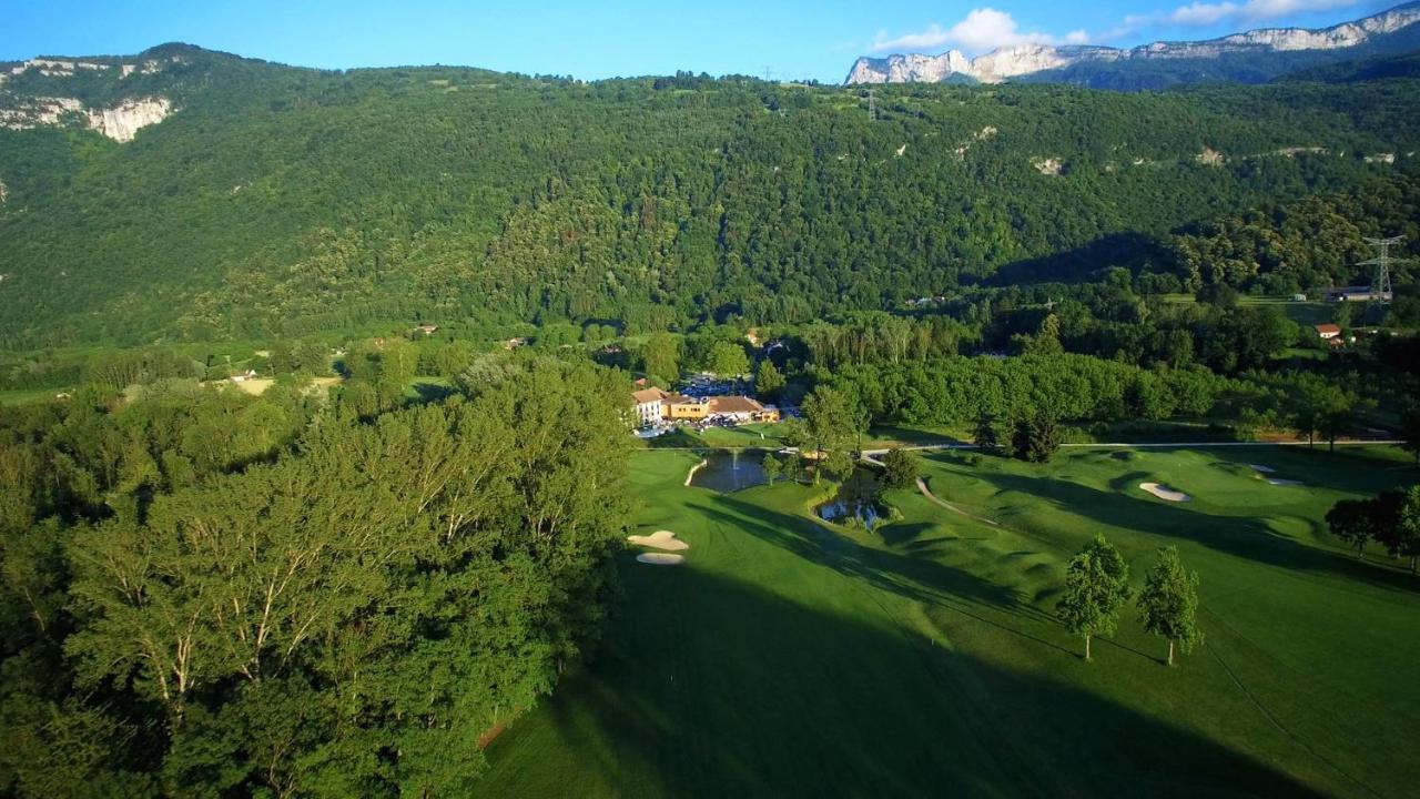 Domaine De Charmeil Saint-Quentin-sur-Isère Екстериор снимка